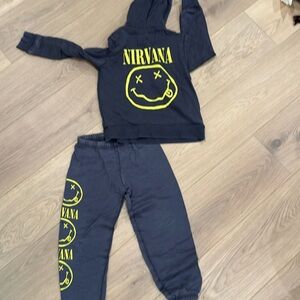 Rowdy sprout nirvana sweat set